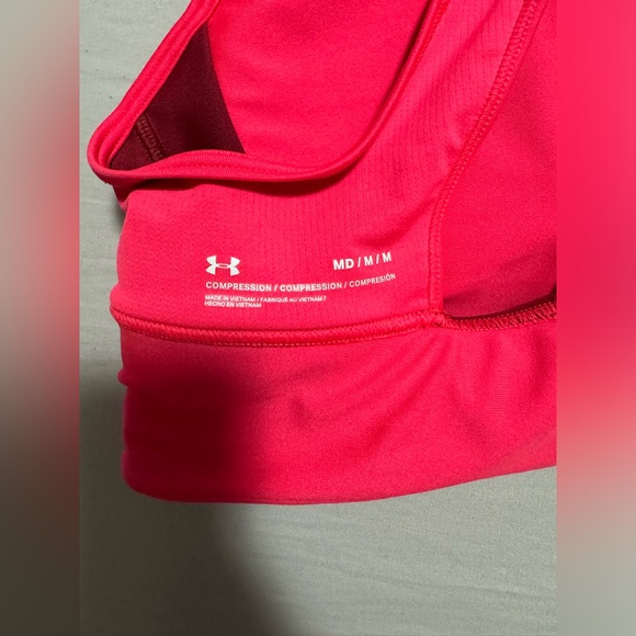 Sports bra - Picture 2 of 2